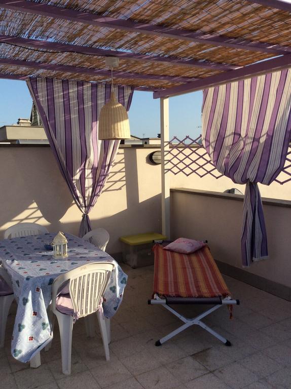 Dolce Casa Di Elena Apartamento Nettuno Exterior foto